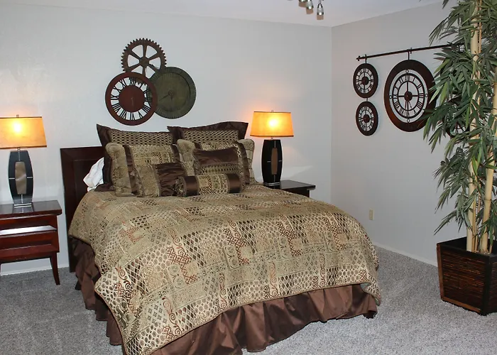 Inn Adobe Village 4*