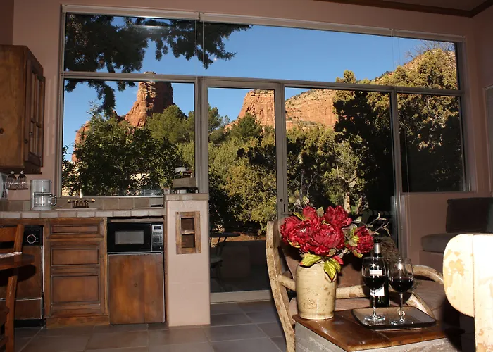 Inn Adobe Village 4*