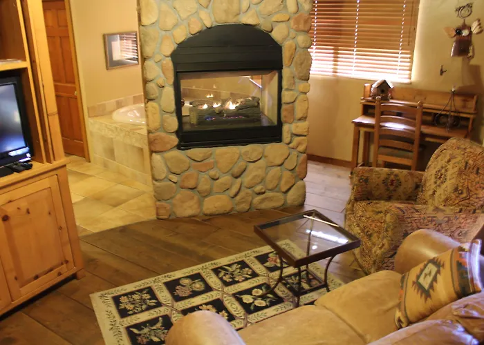 Inn Adobe Village Sedona